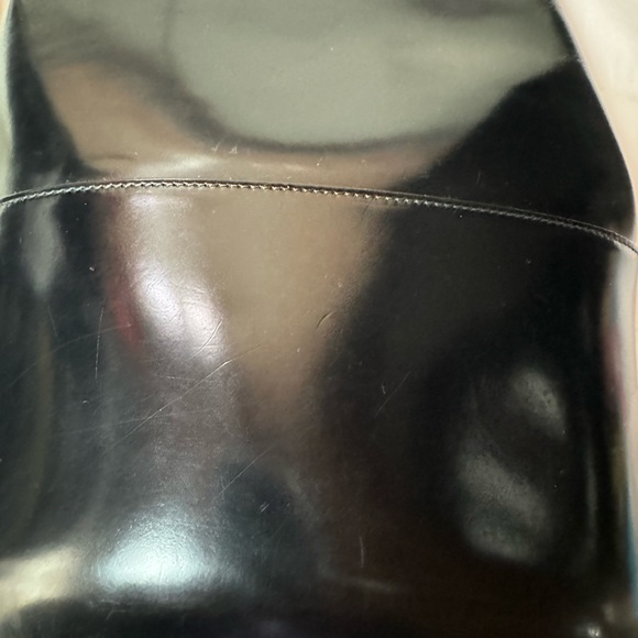 Salvatore Ferragamo Black Patent Leather Shoulder Bag with Gold-Tone Chain - Picture 9 of 11